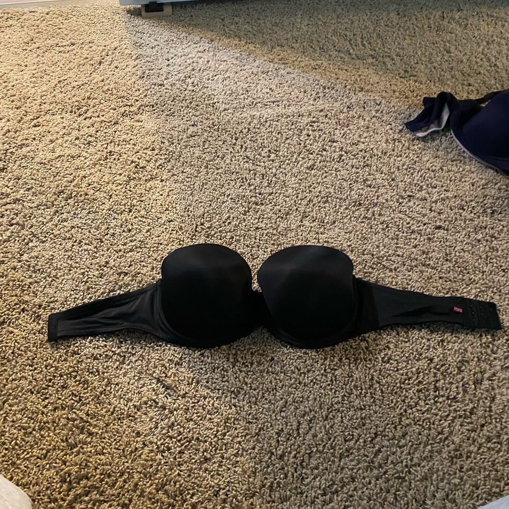 VS Pink Strapless Push Up Bra